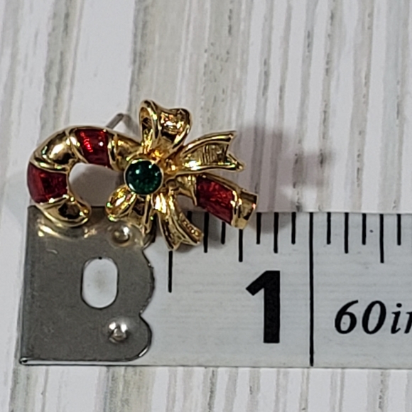 AVON Candy cane Earrings. - Picture 6 of 6